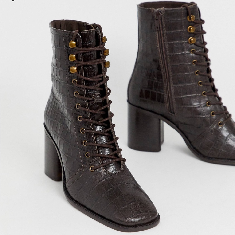 Leather square toe boots